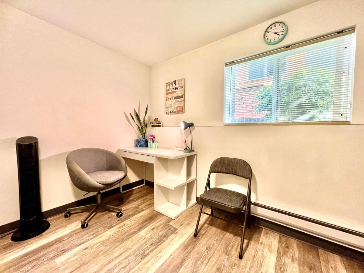 Private Room With Shared Bathroom On The 1St Floor 10 Minutes Walk To University Of Washington Сиэтл Экстерьер фото